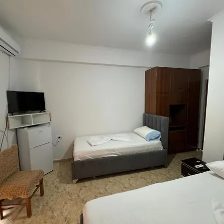 Emilio Apartment